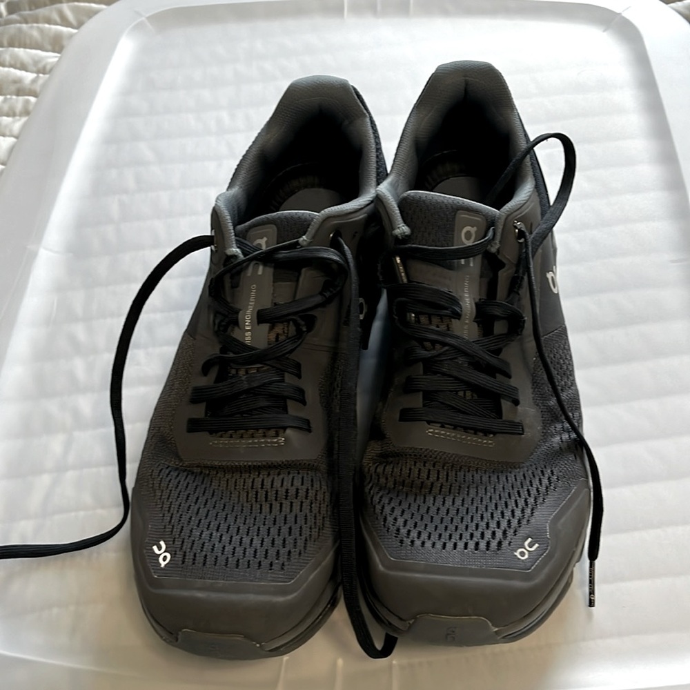 On Running tennis shoes.